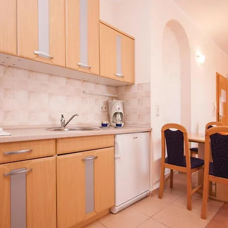 07 בית נופש *